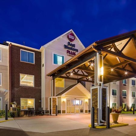 Best Western Plus Menomonie Inn & Suites Buitenkant foto