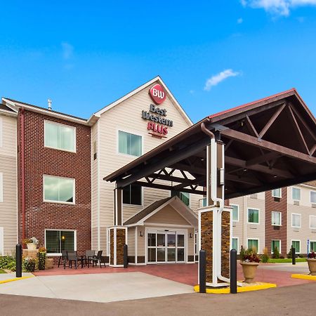 Best Western Plus Menomonie Inn & Suites Buitenkant foto